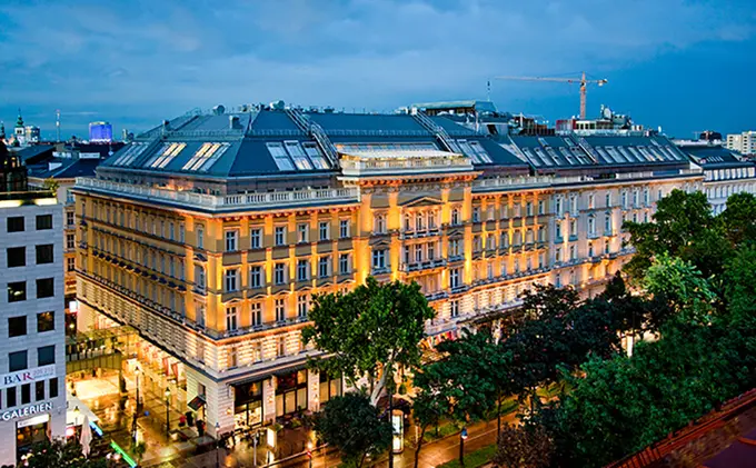 Grand Hotel Wien ......