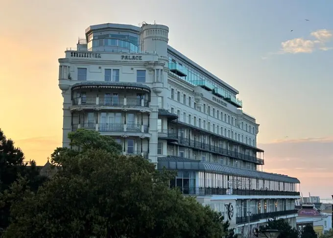 IHG Hotels & Resorts signs latest Garner hotel in Southend-on-Sea, continuing the brands growth across the UK&I ......