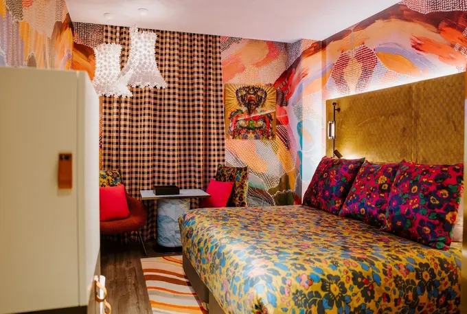 The Motley Hotel Richmond, Tapestry Collection by Hilton