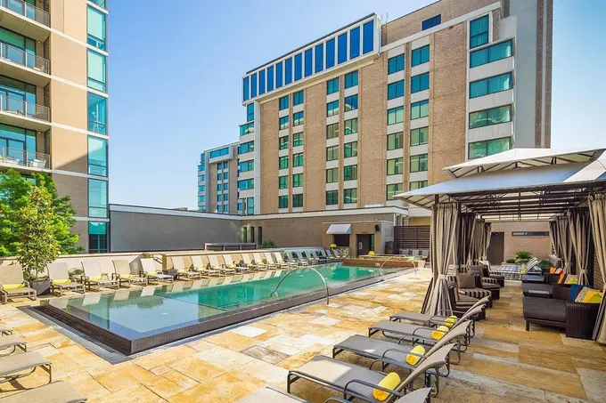 Davidson Hospitality Group Tapped by Lennox Capital Partners to Manage Two Distinctive Hotels