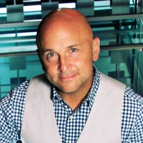 Troy Dixon