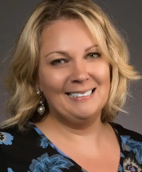 Rebecca Carr