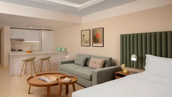 Staybridge Suites Dubai Internet City ......