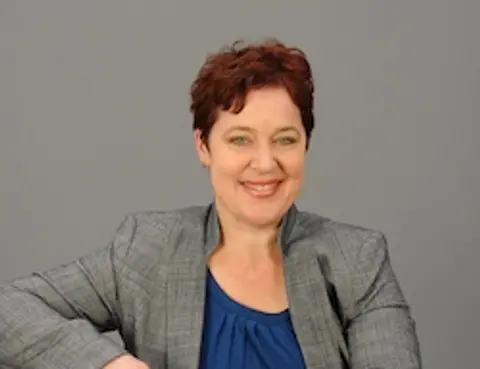 Julie Martin Barfield