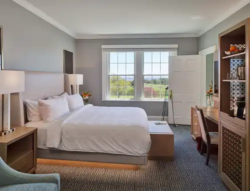 Seaview Hotel & Golf Club