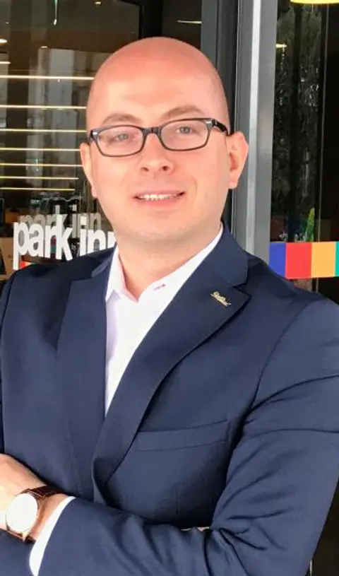 Kadir Alpat