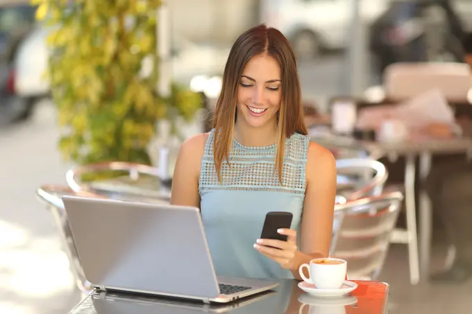 Turn website visitors into guests with Real-time Chat
