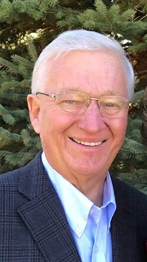 Dr. W. Steve Albrecht