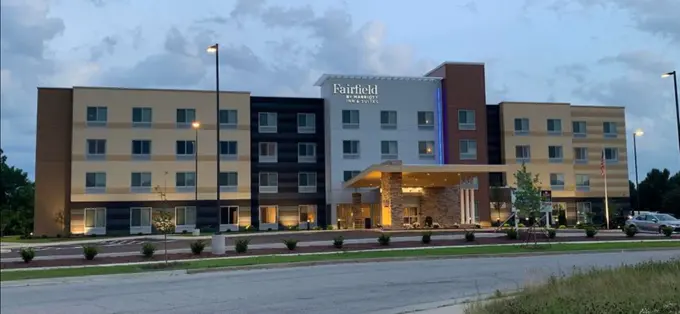 Fairfield Inn & Suites by Marriott Goshen ......
