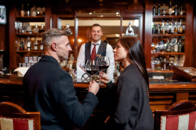Shaken, Not Stirred without the Spirits: Why Hotel Bar Guests Are Choosing High-End Mocktails Over Alcoholic Cocktails