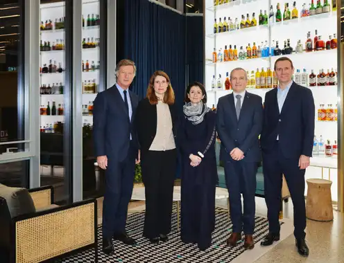 Accor joins the groundbreaking data management technology partnership launched by Pernod Ricard and JCDecaux