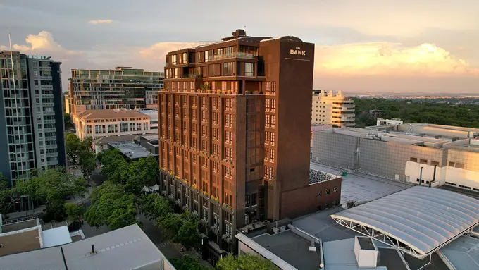 Hyde Johannesburg ......