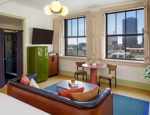 The Barnett - JDV by Hyatt