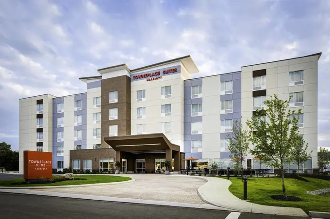 TownePlace Suites by Marriott Ontario Chino Hills ......