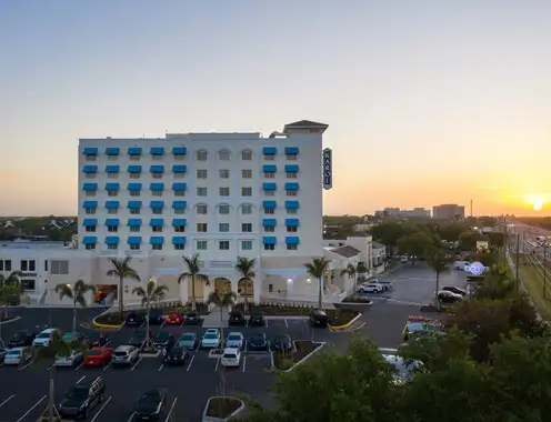 The Karol Hotel