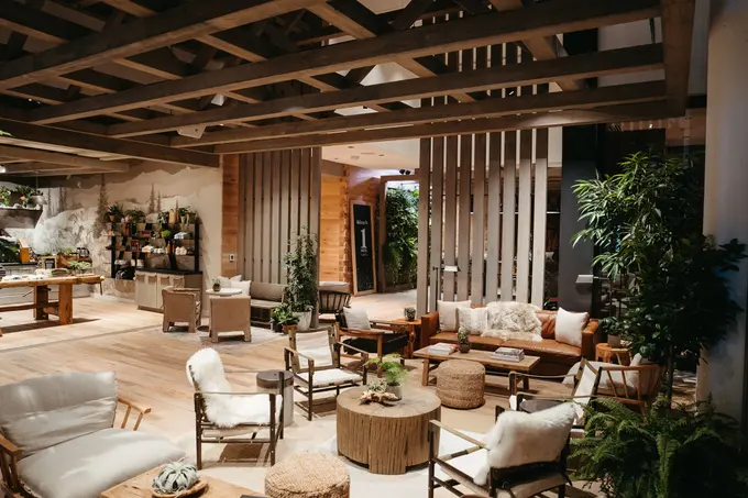 1 Hotel Nashville ......