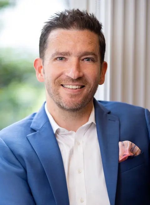 Damien Abrams