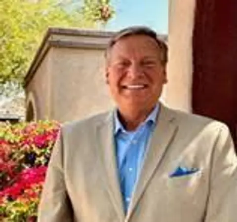 Larry Tsoumas