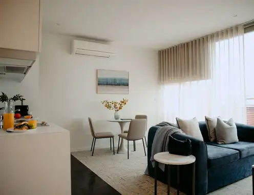 One Bedroom Apt   Williamstown  2