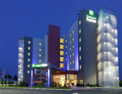 Holiday Inn Express Tuxpan hotel
