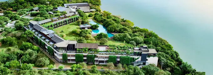 DoubleTree by Hilton Weerawila Rajawarna Resort ......