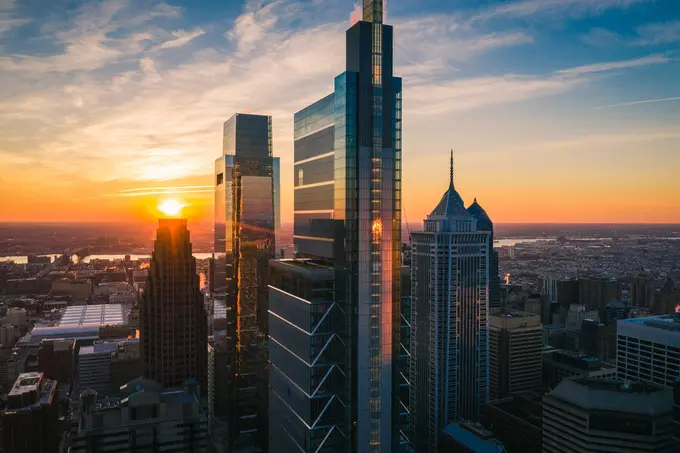 Four Seasons Hotel Philadelphia at Comcast Center ......