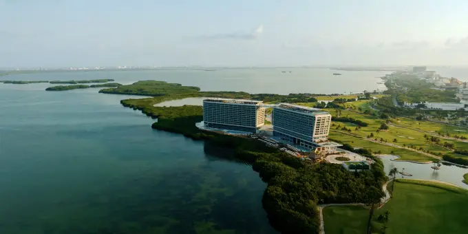 Mondrian Cancun ......