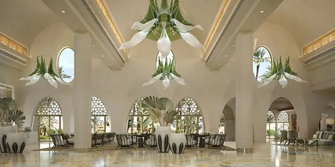 Luxor Rotana ......