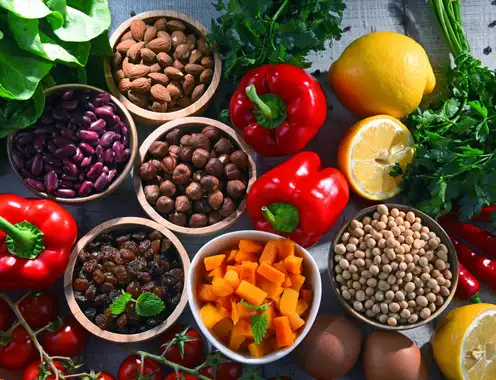 How food entrepreneurs use networks to create innovative business models