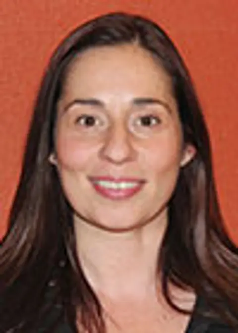Carmen Cruz