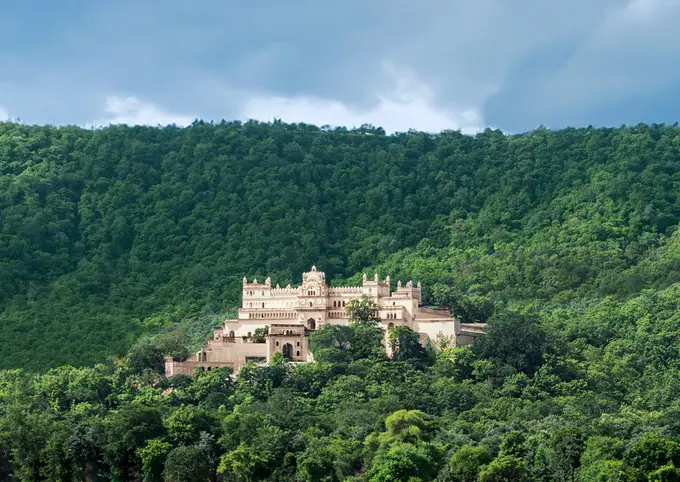 The Oberoi Rajgarh Palace, Khajuraho ......