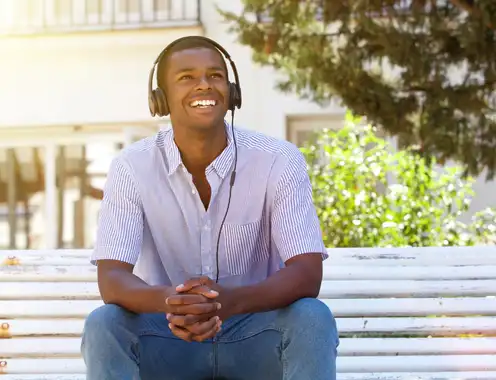 Booking.com Research Highlights the More Inclusive Must Haves for Neurodivergent Travelers