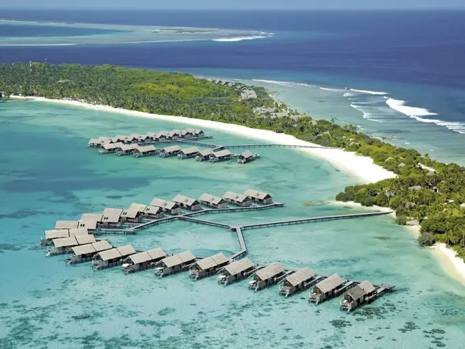 Shangri-La's Villingili Resort & Spa, Maldives ......