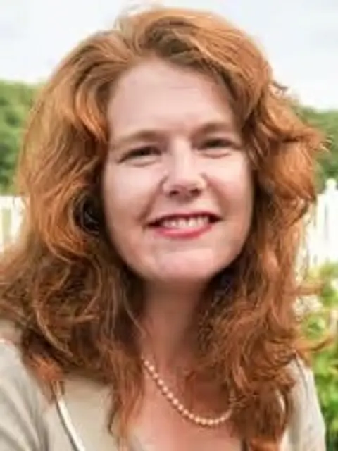 Suzanne Cahill