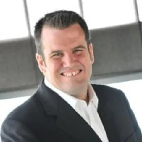 Stuart Nielsen