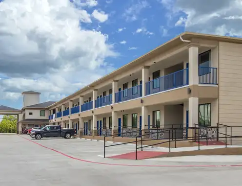 hihotels Raises the Bar for Franchisee Support with Expanded Communication Suite