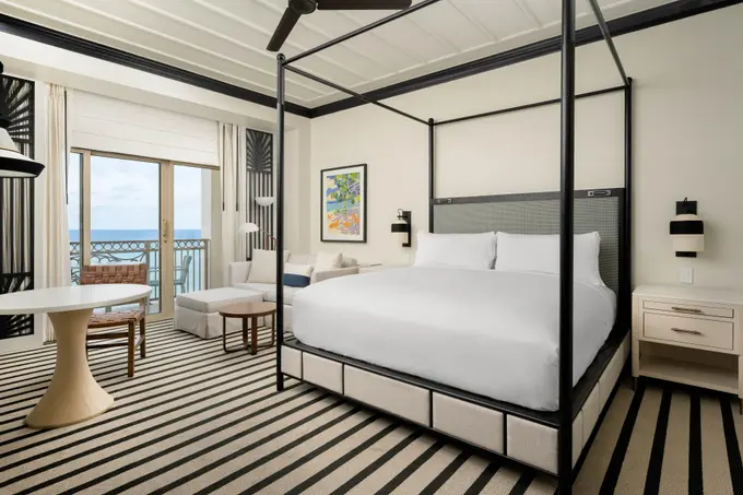 The Ritz-Carlton, Grand Cayman ......