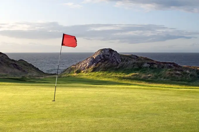 40% of Golfweek Top 100 U.S. Resort Golf Courses Use Agilysys Golf