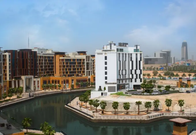IntercityHotel Dubai Jaddaf Waterfront ......