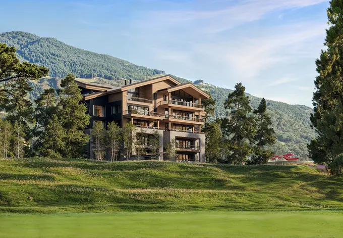 Cabot the Revelstoke Mountain Chalet Offers Nine Luxury Residences With Four  and Five ......