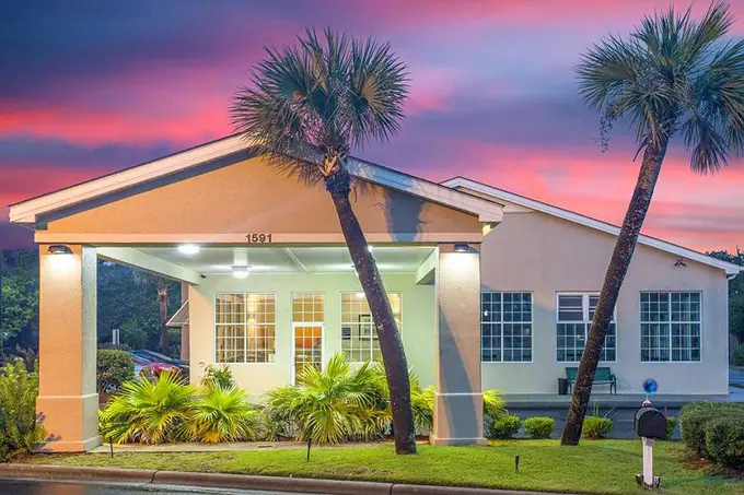 SureStay Hotel by Best Western N. Myrtle Beach ......