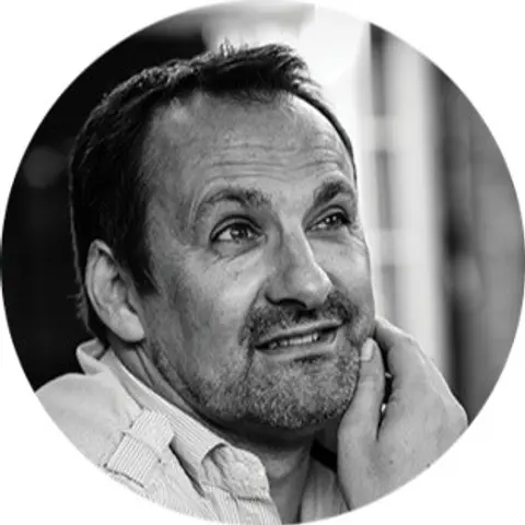 Stuart Derricott