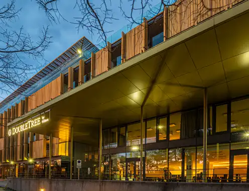 DoubleTree by Hilton Vienna Sch