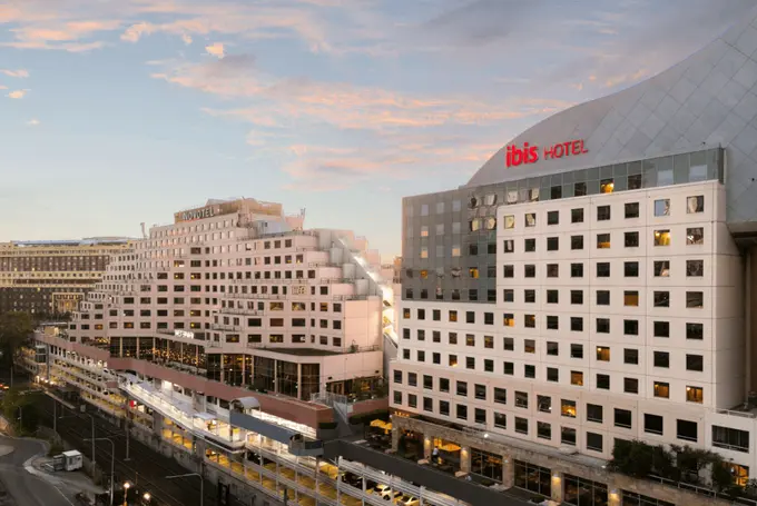 Mulpha Acquires Interest In Landmark Darling Harbour Hotels
