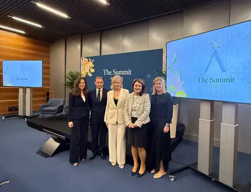 L to R: Emily Goldfischer, Franck Sibille, Marlene Poynder, Silvia Nauta and Charlotte Weatherall