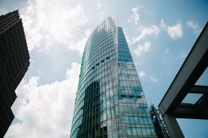 Mastering "Strategy Capital": The Definitive Corporate Mindset for Hospitality’s Next Era