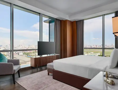 Crowne Plaza Phnom Penh