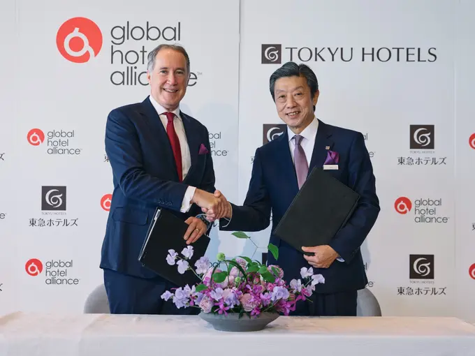 Takashi Takei, President and Representative Director of THR and Chris Hartley, CEO of GHA