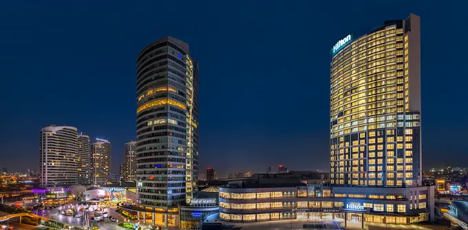 Hilton Mall of Istanbul ......