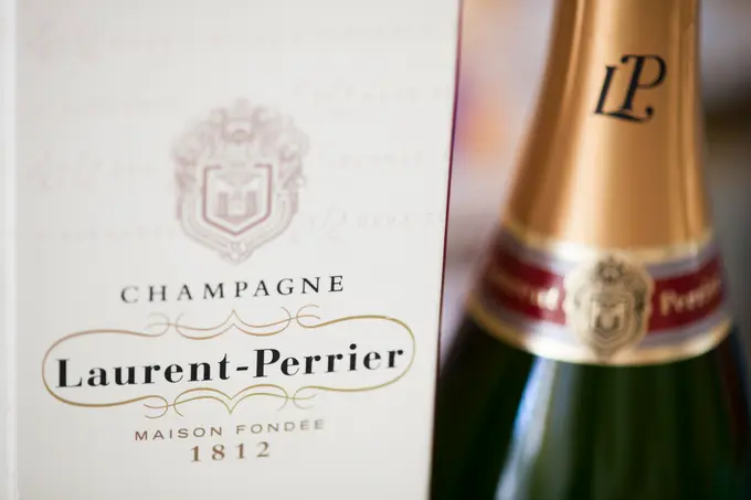 How Wine Businesses Can Increase Sales Through Creating Experiences